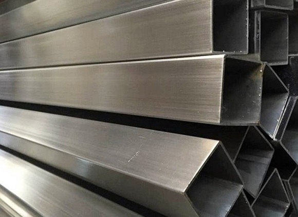 304不銹鋼管表面劃痕怎么處理？